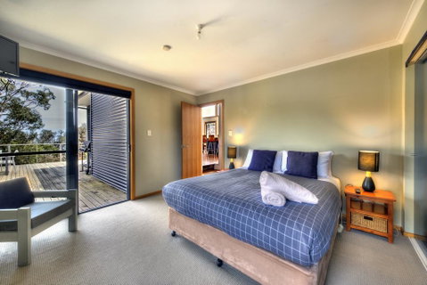 Beachcomber - Accommodation Search 2