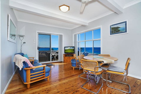 Beachcomer, Unit 1 - The Entrance, NSW - Accommodation Search 1