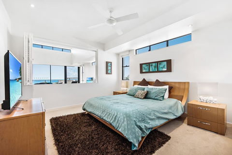 Beaches On Maroochy 1 Beach Parade - Accommodation Search 3