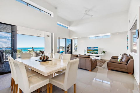 Beaches On Maroochy 1 Beach Parade - Accommodation Search 1