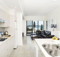 Beachfront 8 - Accommodation Search