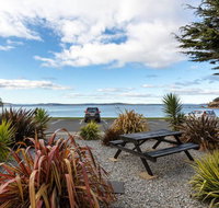 Beachfront Apartment Blackmans Bay - Accommodation Search