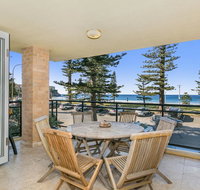 Beachfront on Golden Mile - Accommodation Search
