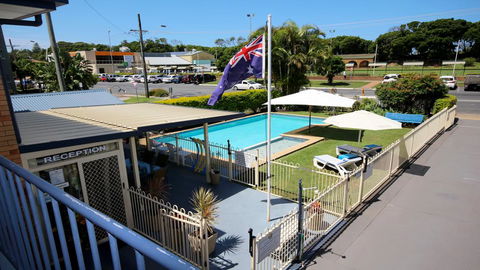 Beachlander Holiday Apartments - Accommodation Search 1