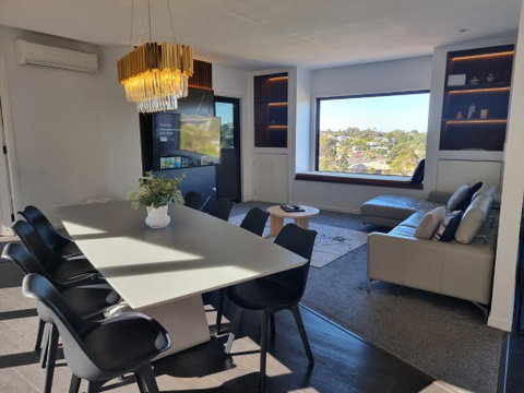 RESIDENTIAL 4 BEDROOM House - Accommodation Search 0