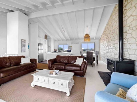 Relaxing Getaway Beachfront Access Multi Family Pets Mandurah - Accommodation Search 0