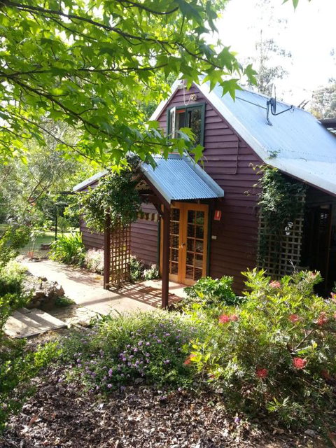 Redgum Hill Country Retreat - Accommodation Search 0