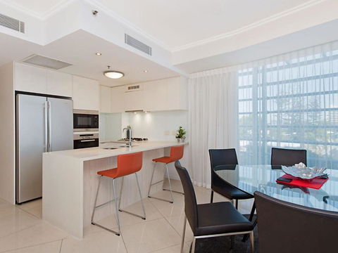 Reflections Tower 2 Unit 401 - Accommodation Search 3