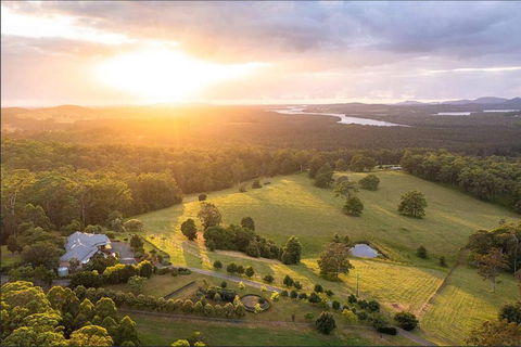 Regatta Park: Where The Land Meets The Sea - Accommodation Search 0