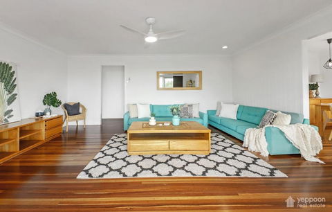 RELAX @48 CLOSE TO BEACH Sleeps 7 - Accommodation Search 3