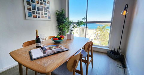 Relaxed Coastal Living With Fantastic Sea Views - Accommodation Search 0