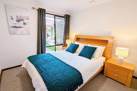 Relaxing Home Close To Nature - Accommodation Search 3