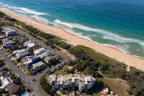 Relaxing Ocean View Apartment In Buddina - Accommodation Search 2