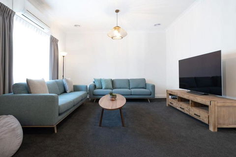 Renovated Delight In Invermay - Accommodation Search 0