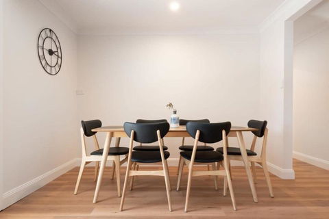 Renovated Delight In Invermay - Accommodation Search 1