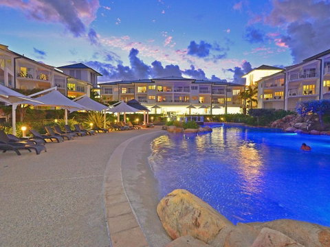 RESORT ON THE BEACH 2214/2215 - Accommodation Search 0