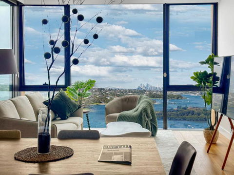 Rhea Home Waterfront Flat Rhodes, Sydney - Accommodation Search 0