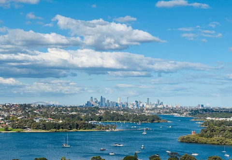 Rhea Home Waterfront Flat Rhodes, Sydney - Accommodation Search 1