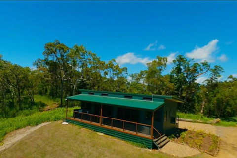 Ridge Cabin - Stunning Views - 5km From Neighbours - Accommodation Search 1