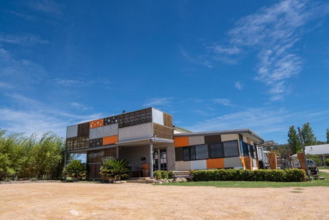Ridgemill Estate - Accommodation Search 0