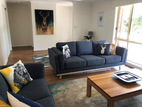Right In Bright - Accommodation Search 0