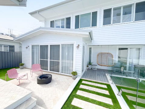 Riva House - Accommodation Search 1
