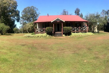 River Cottage Retreat Jalbarragup with Accommodation Search