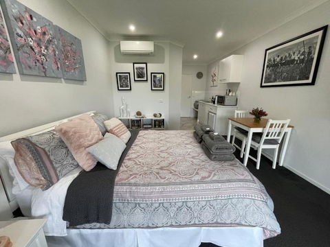 River Gardens Axedale Pet Friendly Farmstay B&B - Accommodation Search 2