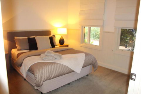 River Rock Cottage Centrally Located And Dog Friendly - Accommodation Search 1