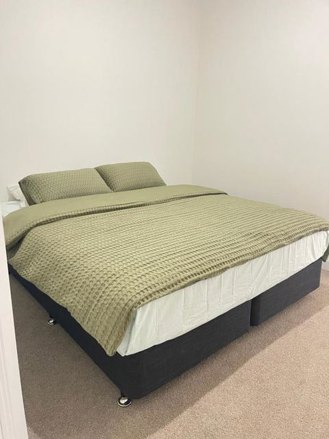 Riverside Hotel - Accommodation Search 0