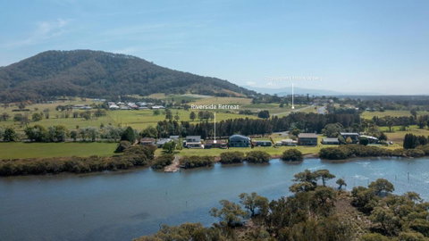 Riverside Retreat, Coolangatta, Near Seven Mile Beach - Accommodation Search 0