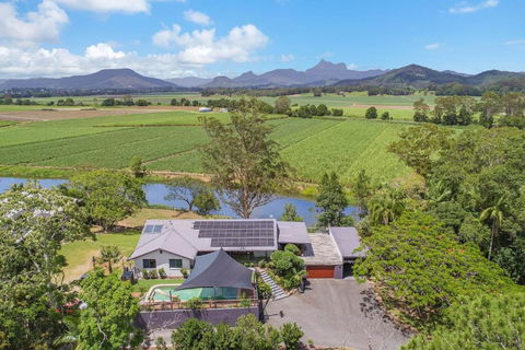 Riverview Homestead - Bring The Boat! - Accommodation Search 0