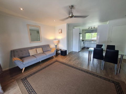 Residential Two-bedroom Unit On The Strand, Self-check In, Wi-fi - Accommodation Search 0