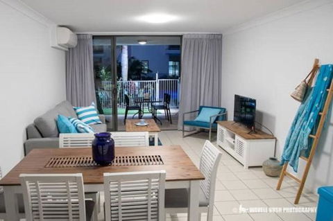 Sand Dunes Resort Stunning Beachfront Apartment - Accommodation Search 3