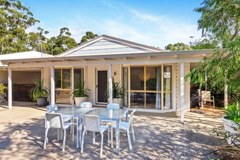 Salt Life - Accommodation Search 2