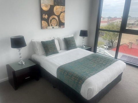 RNR On Franklin - Accommodation Search 1