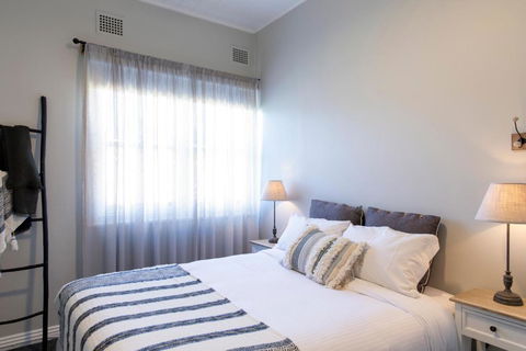 Robertson Public House And Kitchen - Accommodation Search 2