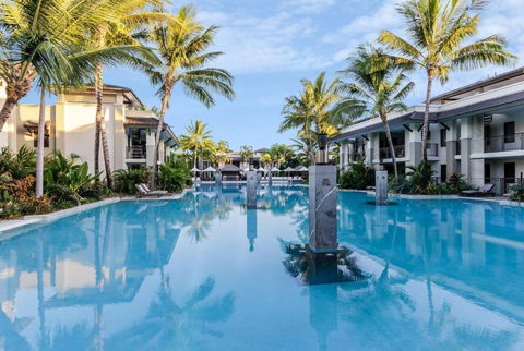 Rooftop Tranquility At Stunning Temple Resort - Accommodation Search 3