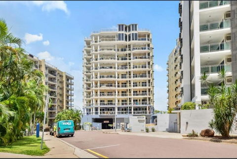 Room In City With Kittens! - Accommodation Search 0