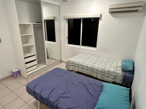 Room In City With Kittens! - Accommodation Search 2