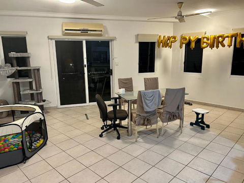 Room In City With Kittens! - Accommodation Search 3