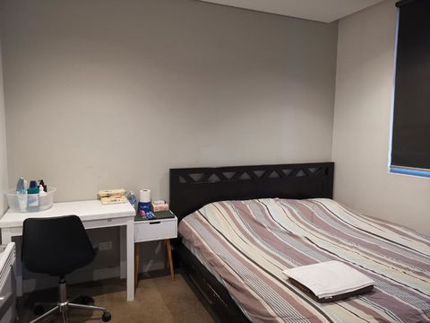 Room With King-size Bed Close To Melbourne CBD & Southern Cross Station - Accommodation Search 0