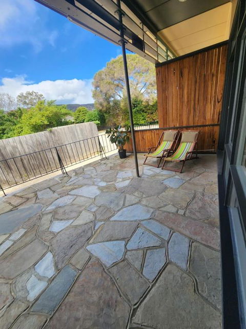 Rosebud Retro Retreat - Accommodation Search 3