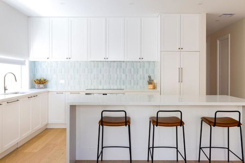 Rosewood Retreat New Luxury Home - Accommodation Search 2