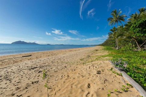 Roya On Mission - Beachfront - Wongaling - Family - Accommodation Search 2