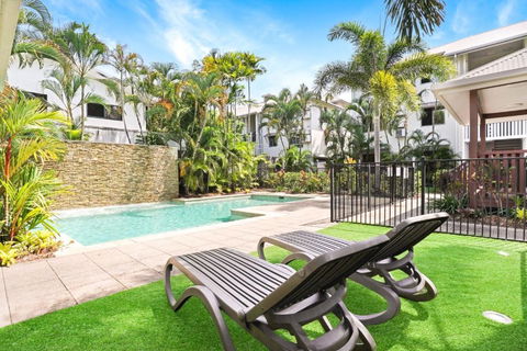 Royal Pavillions City Escape - Accommodation Search 1