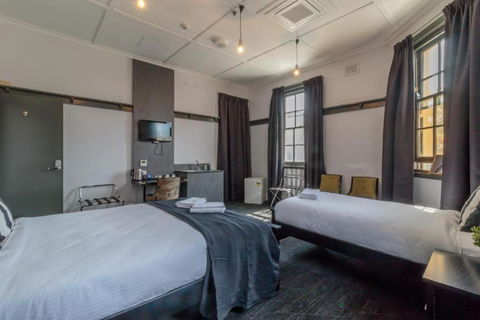 Royal Hotel Ryde - Accommodation Search 3