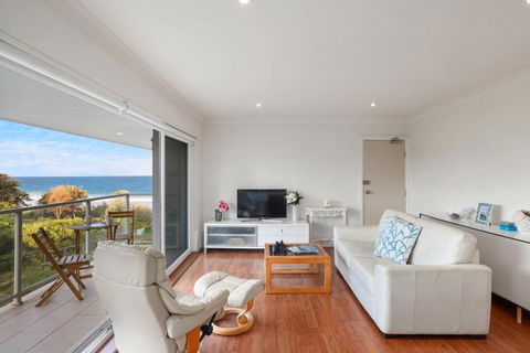 Royal Surf - Direct Beachfront - Accommodation Search 2