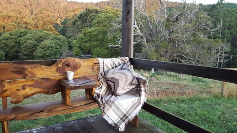 Rustic Hut Bush Retreat - Accommodation Search 0
