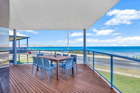 Sail Away - Aldinga Beach - C21 SouthCoast Holidays - Accommodation Search 0